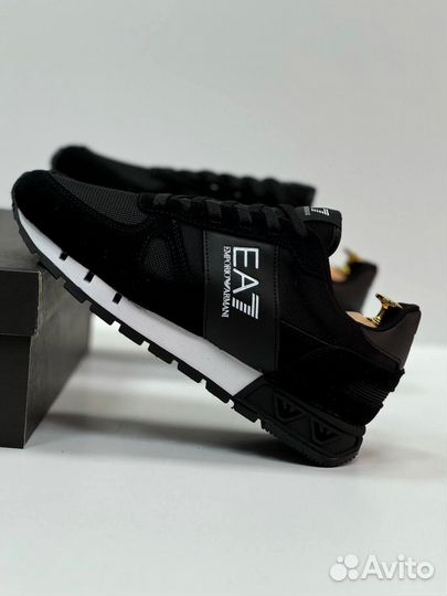 Кроссовки Armani