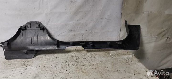 Накладка порога внутренняя правая Опель Корса D