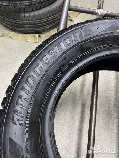 Bridgestone Blizzak LM-001 195/65 R15 91T