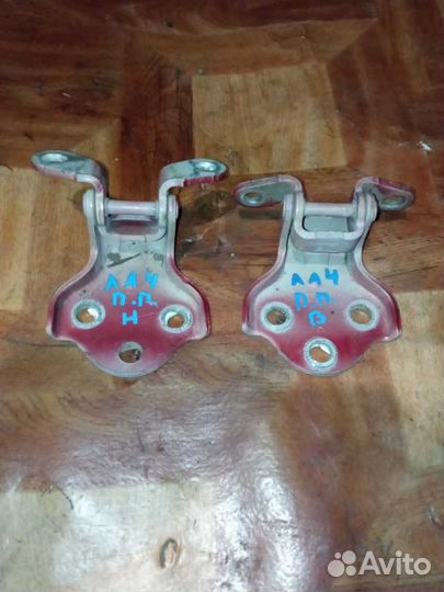 Петля двери Chevrolet Lacetti