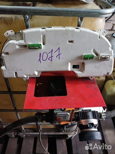 Щиток приборов lsuzu Giga 2007года