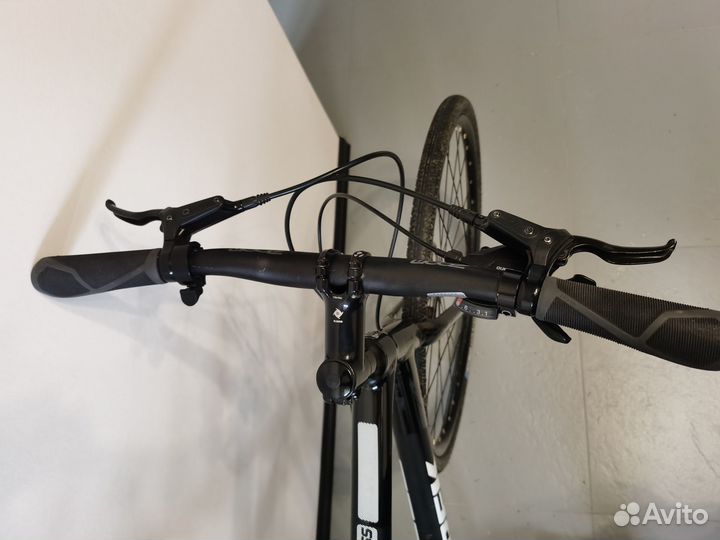 Велосипед trek zektor