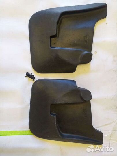 Переднии брызговики на honda сivic