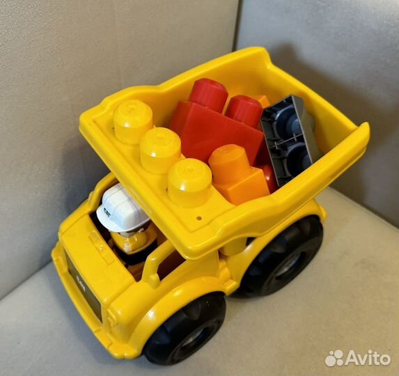 Конструктор Mega Bloks Самосвал малый CAT