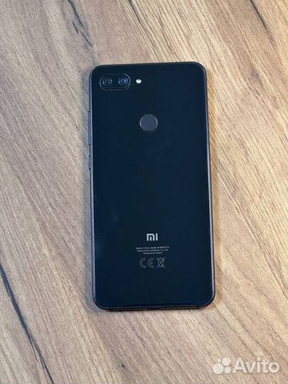 Xiaomi Mi 8 Lite, 4/64 ГБ