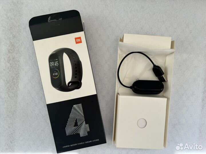 Фитнес браслет xiaomi mi band 4