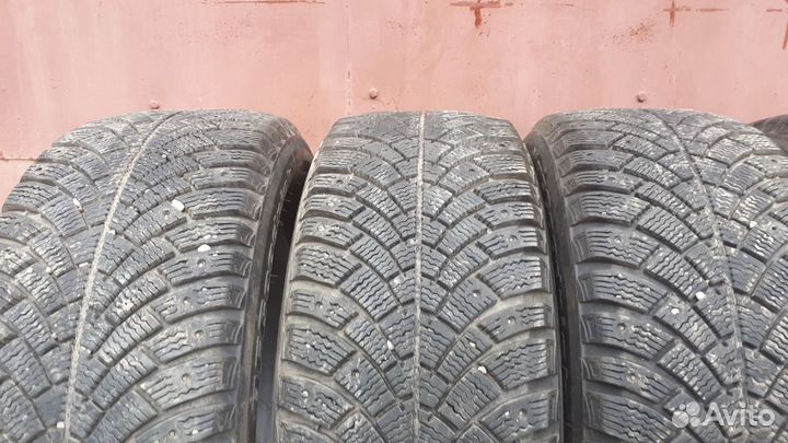 Bfgoodrich g-Force Stud 215/55 R16