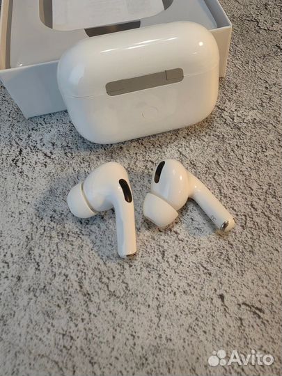 Беспроводные наушники Airpods Pro