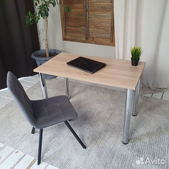 Компьютерный стол Дуб 110*60 см. Хром ножки