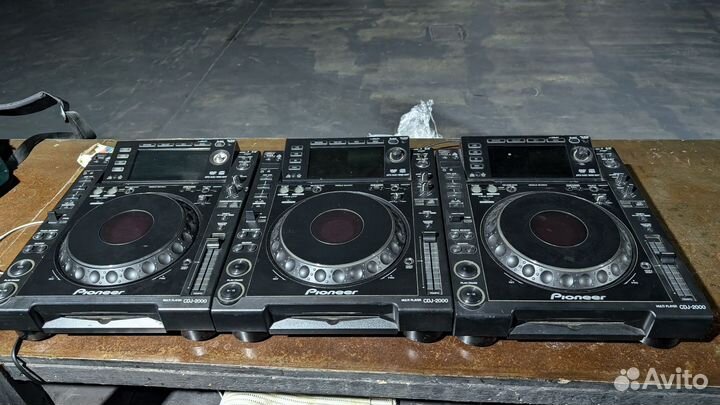 Dj контролер Pioneer cdj 2000