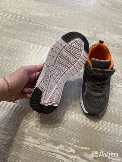 Кроссовки детские 30 размер