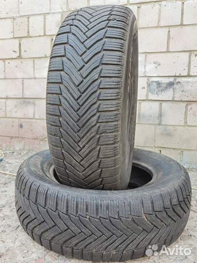 Michelin Alpin 6 215/65 R16 98H