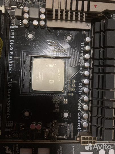 Материнская плата sabertooth 990fx r2.0