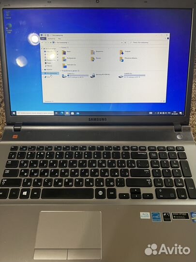 Ноутбук Samsung i7