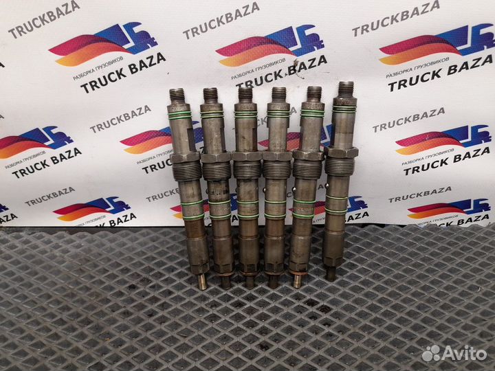 1387056 Форсунка топливная (комплект)