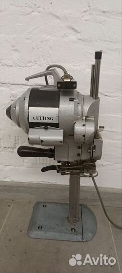 Сабельный раскройный нож