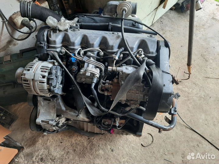 Двигател vw T4 2.5 ACV