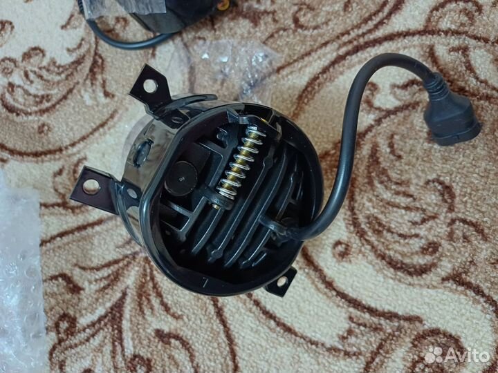 Противотуманные фары