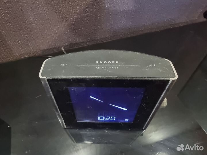 Будильник philips