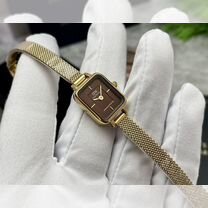 Часы женские daniel wellington