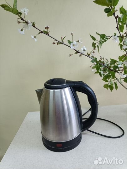 Чайник электрический бу