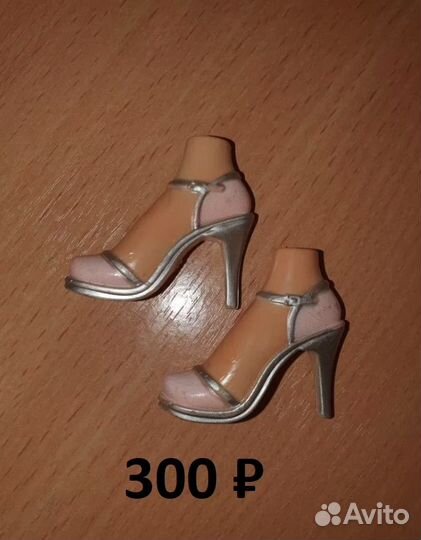 Обувь и одежда для кукол Bratz/Moxie