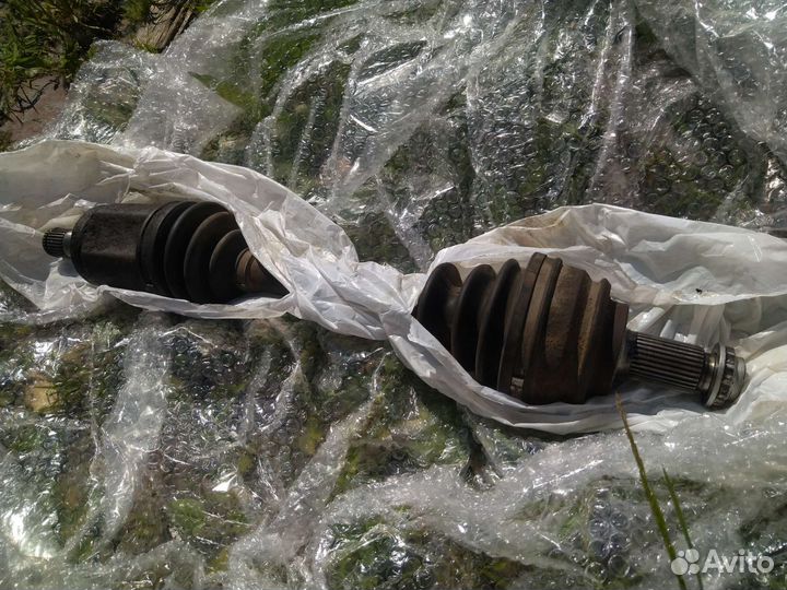 Приводной вал