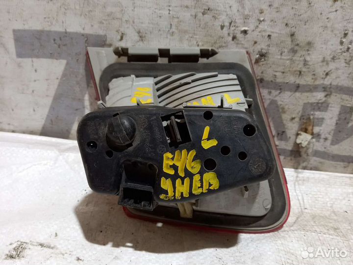 Фонарь в крышку багажника BMW 3 E46 Универсал