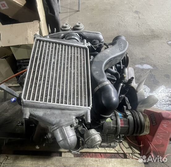 Отличный двигатель 4JG2