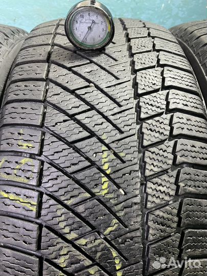 Continental ContiVikingContact 6 225/50 R18