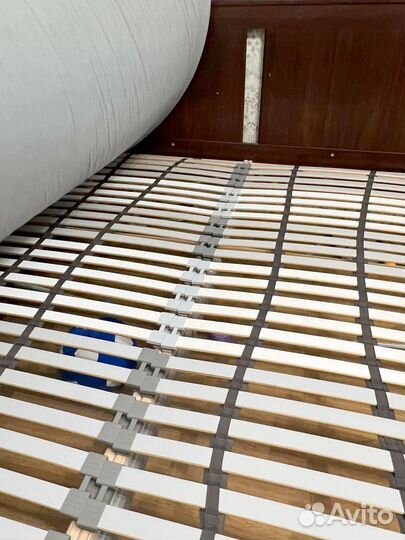 Кровать двухспальная с матрасом бу IKEA