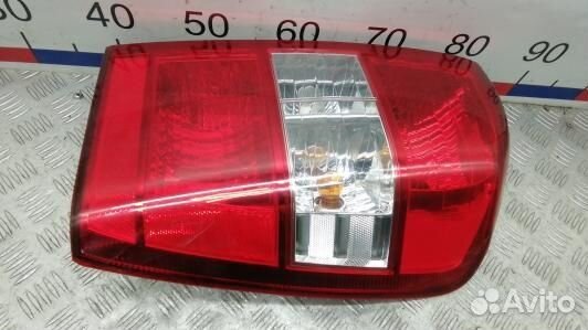 Фонарь задний правый KIA carnival 2 (KEA24MY01)