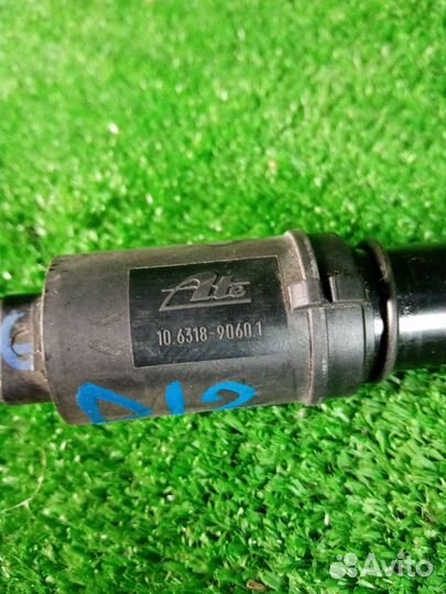 Датчик Mercedes-Benz E320 W210 M112E32 112.941