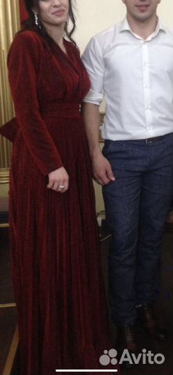 Продаю платье