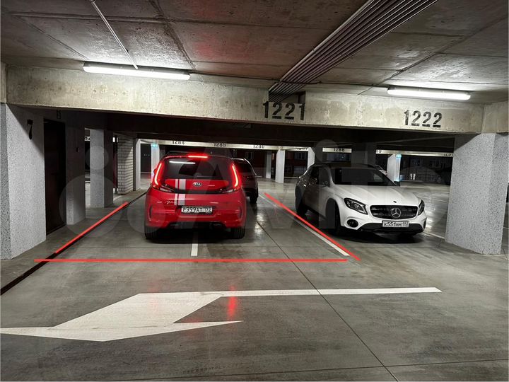 Машиноместо, 18 м²