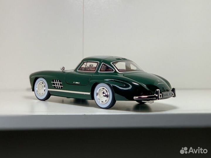 Mercedes-Benz 300SL 1:24