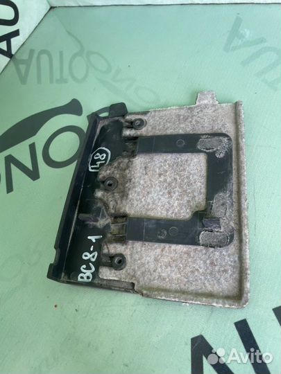 Накладка двери багажника Volkswagen Touareg 7L