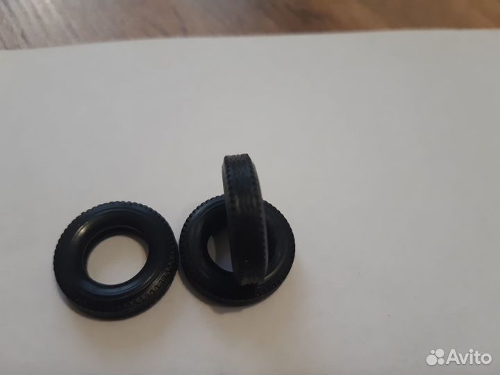 Покрышки, колеса, диски 1/43