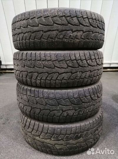 Hankook Winter I'Pike 275/65 R17