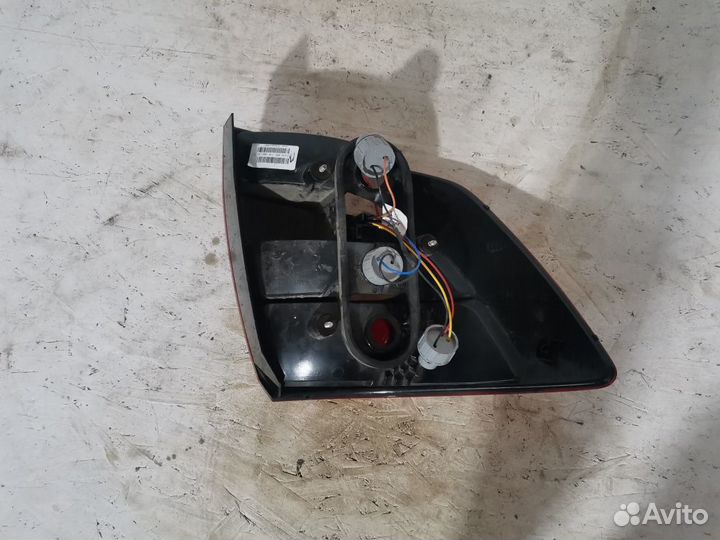 Фонаpь зaдний пpaвый LADA Granta