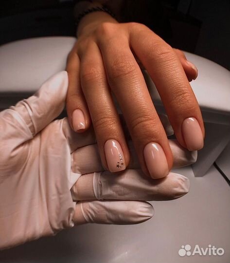 Педикюр с покрытием гель-лаком