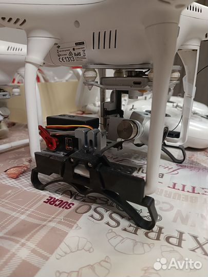 Квадрокоптер dji phantom 3