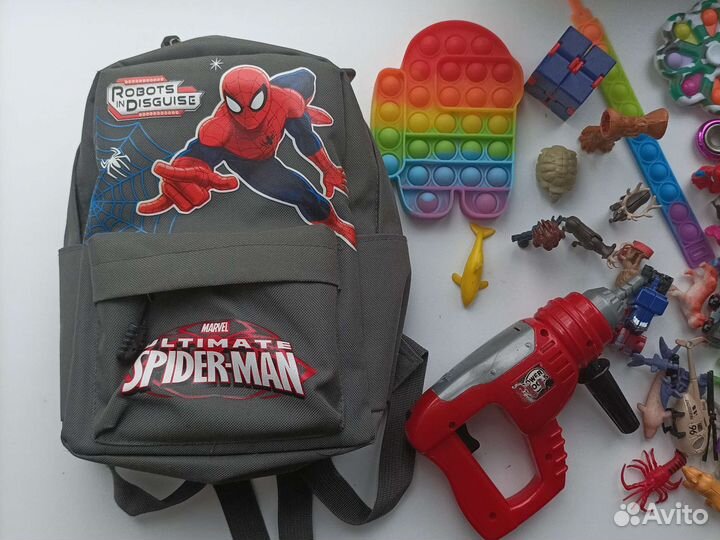Игрушки для мальчика пакетом