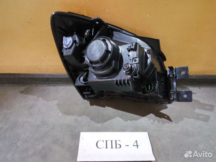 Фара левая Kia Sportage 2 JE