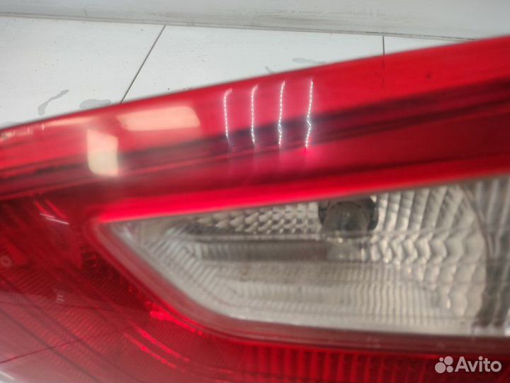 Фонарь (внутренний) задний правый Ford Focus 3