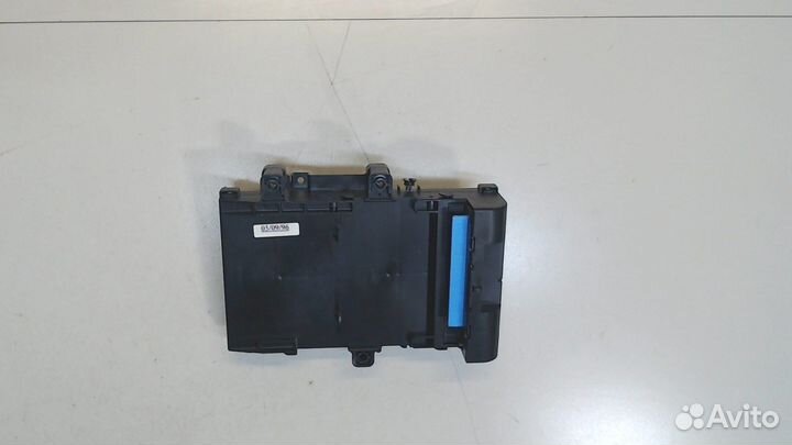 Блок предохранителей Chrysler Town-Country, 1996