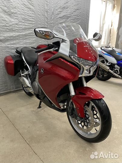 Honda VFR1200F