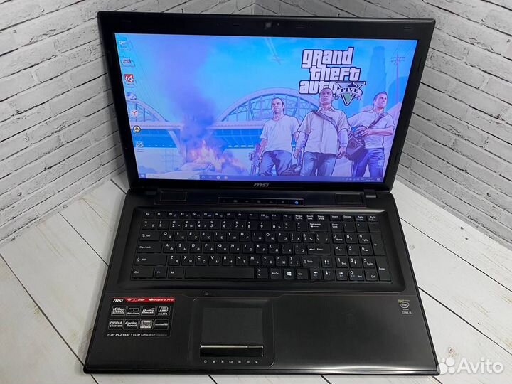 Игровой ноутбук MSI I5/17.3/12Gb/2видео/SSD+HDD