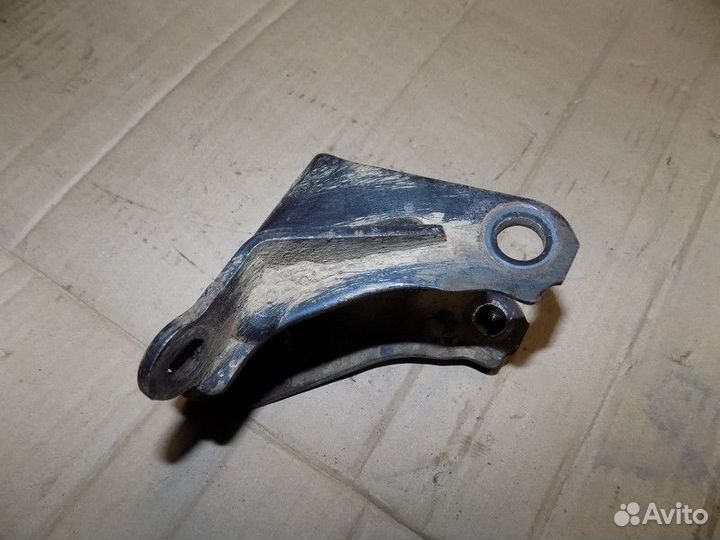 Кронштейн двигателя задний Corolla E12 2001-2006