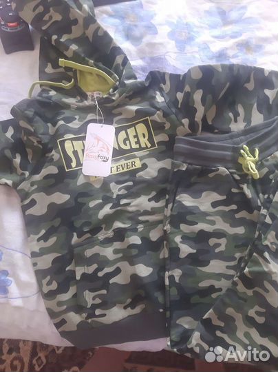 Спортивный костюм мужской новый